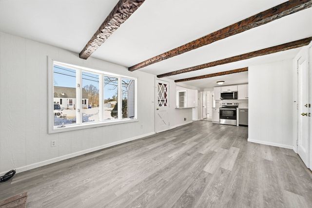 14 Washington Circle, Holbrook, MA 02343