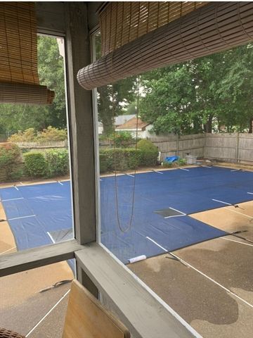 14 Washington Circle, Holbrook, MA 02343