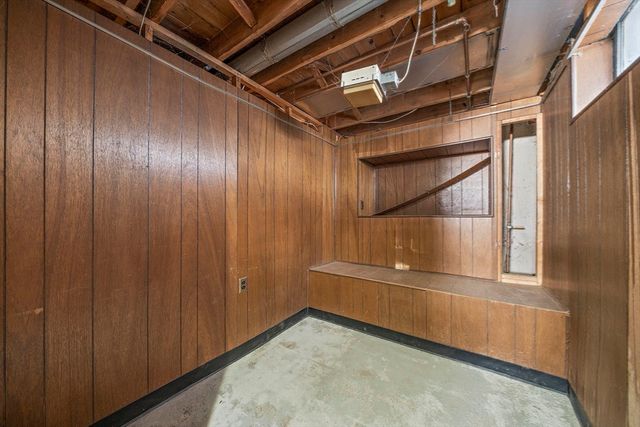 14 Washington Circle, Holbrook, MA 02343