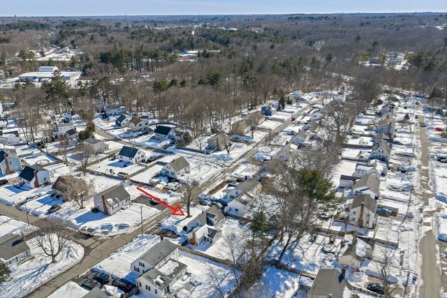 14 Washington Circle, Holbrook, MA 02343