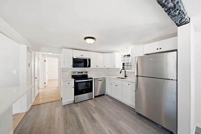 14 Washington Circle, Holbrook, MA 02343