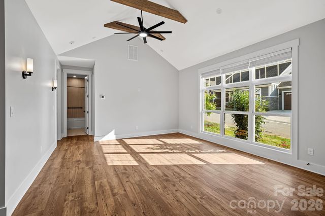 8 Heartleaf Circle, Arden, NC 28704