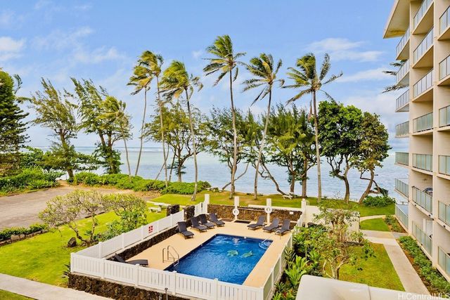 53-549 Kamehameha Highway 110, Hauula, HI 96717