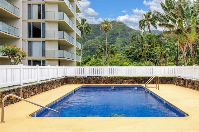 53-549 Kamehameha Highway 110, Hauula, HI 96717