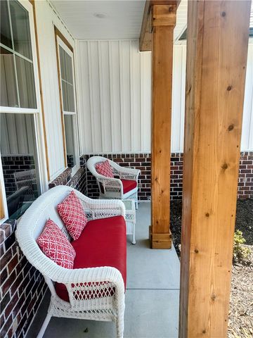 2536 Six Mile Highway, Central, SC 29630