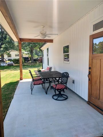 2536 Six Mile Highway, Central, SC 29630