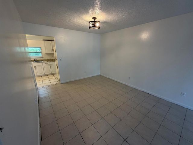 5001 EASTWOOD Drive A, Fort Pierce, FL 34951