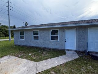 5001 EASTWOOD Drive A, Fort Pierce, FL 34951