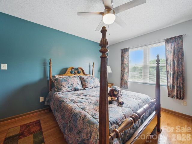 117 Pilots Ridge Drive, Bessemer City, NC 28016