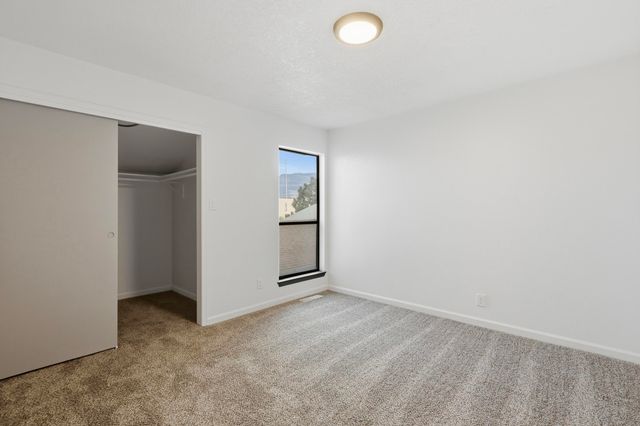 9016 Hendrix Road NE, Albuquerque, NM 87111