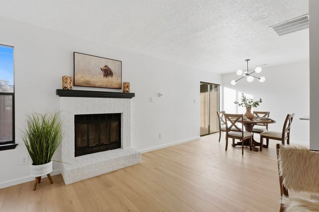 9016 Hendrix Road NE, Albuquerque, NM 87111