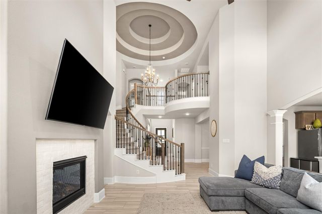 780 Bronze Trace Drive, Montgomery, TX 77316