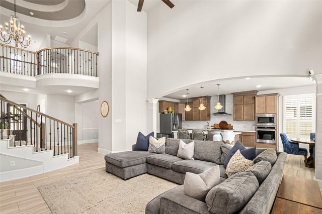 780 Bronze Trace Drive, Montgomery, TX 77316