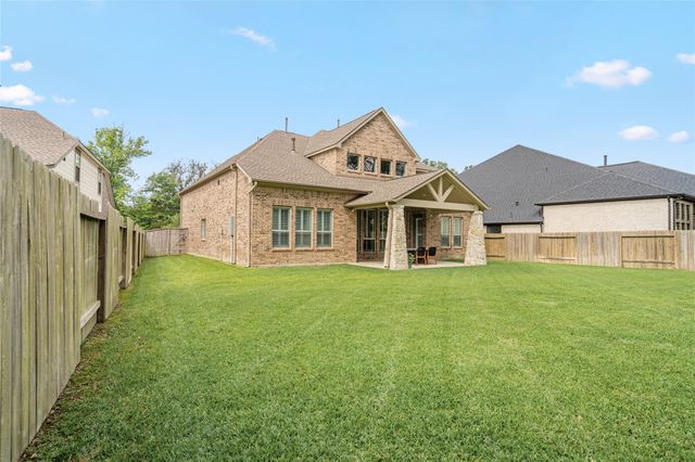 780 Bronze Trace Drive, Montgomery, TX 77316