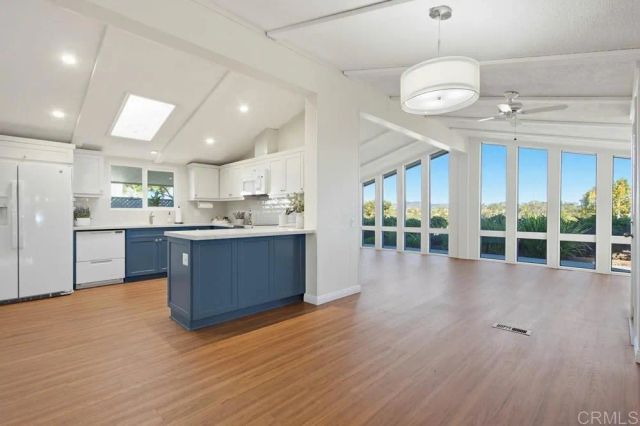 350 N El Camino Real 72, Encinitas, CA 92024