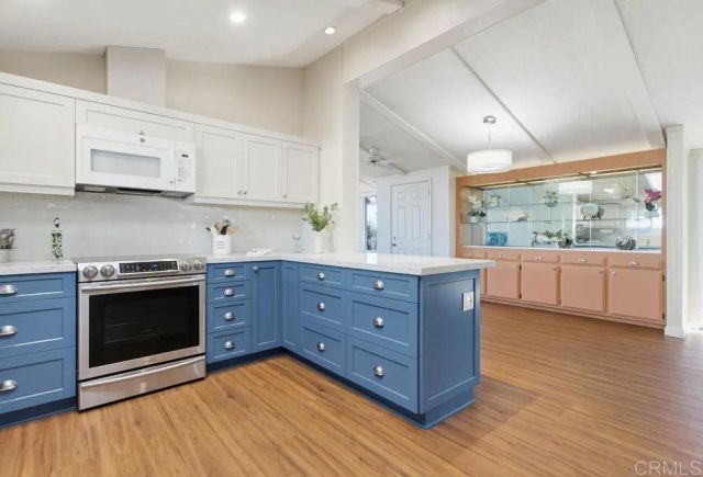 350 N El Camino Real 72, Encinitas, CA 92024