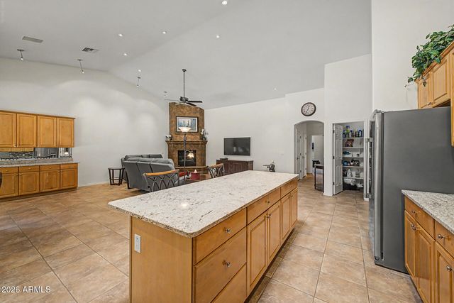 1934 E EVERETT Drive, Phoenix, AZ 85022