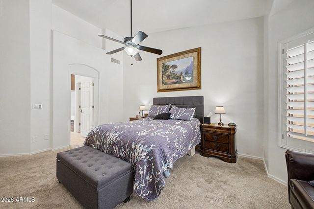 1934 E EVERETT Drive, Phoenix, AZ 85022