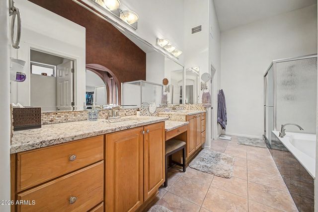 1934 E EVERETT Drive, Phoenix, AZ 85022