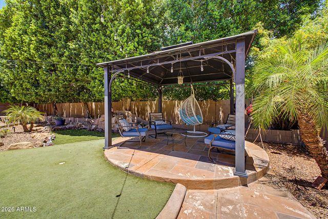 1934 E EVERETT Drive, Phoenix, AZ 85022