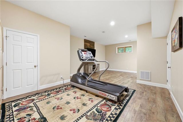 7718 Pearman Quarry Road, Kernersville, NC 27284