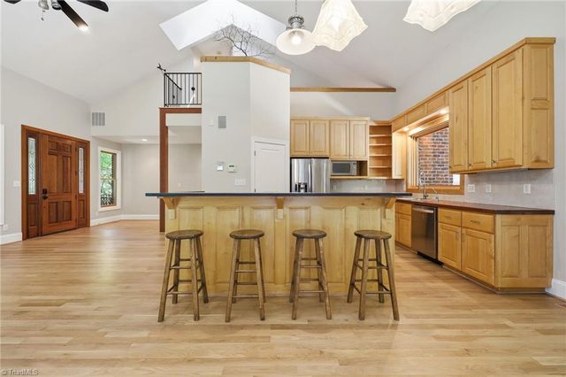 7718 Pearman Quarry Road, Kernersville, NC 27284