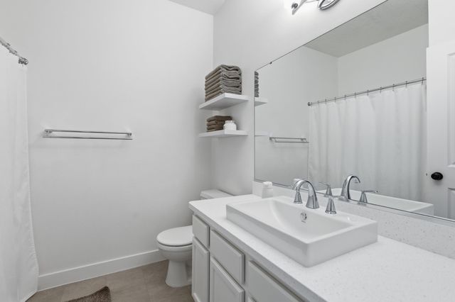 9030 W Campus Dr, Spokane, WA 99224