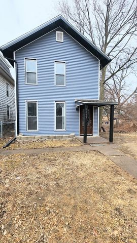 1312 Farnam Street, Davenport, IA 52803