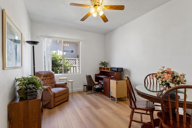 620 Blossom Ln, Lincoln, CA 95648