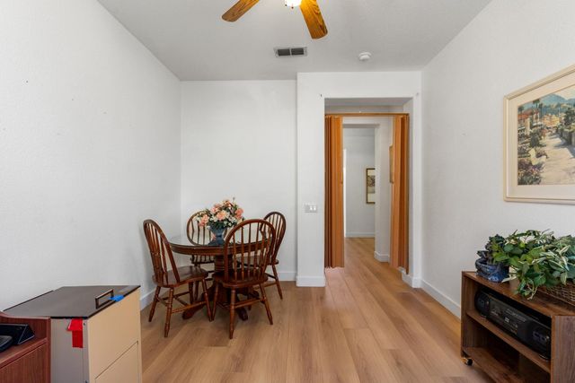 620 Blossom Ln, Lincoln, CA 95648