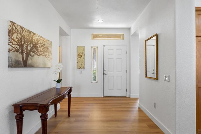 620 Blossom Ln, Lincoln, CA 95648