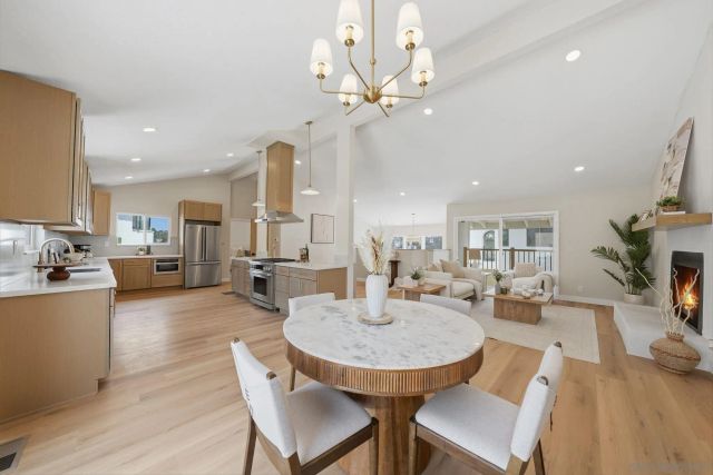 3344 Goldfinch St, San Diego, CA 92103