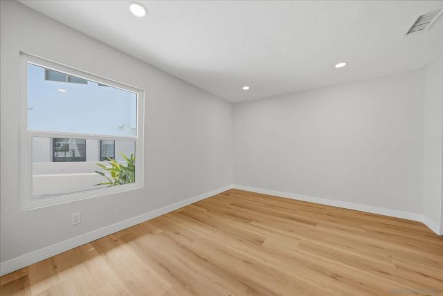 3344 Goldfinch St, San Diego, CA 92103