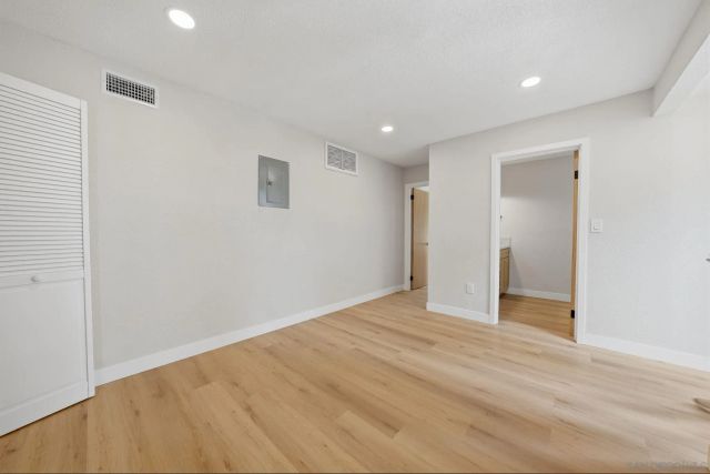 3344 Goldfinch St, San Diego, CA 92103