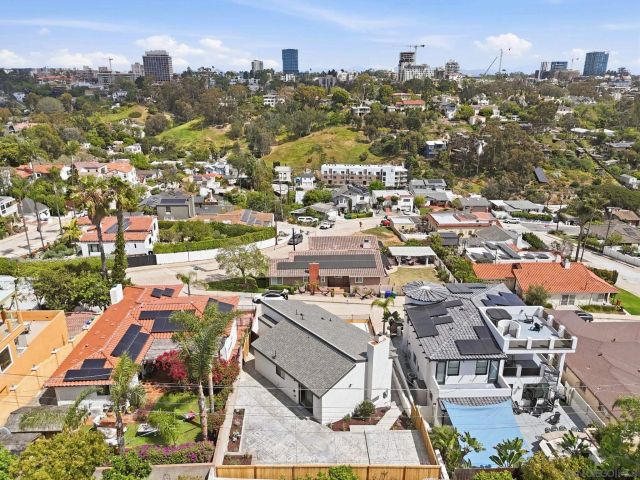 3344 Goldfinch St, San Diego, CA 92103