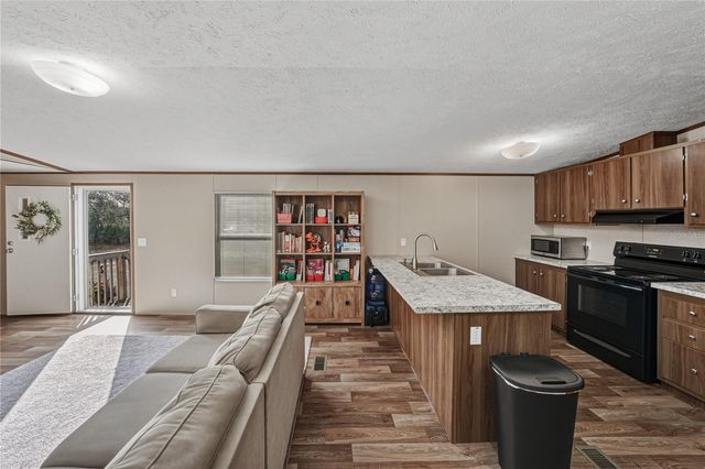 4553 CEDAR HAMMOCK STREET, Lake Wales, FL 33859