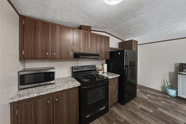 4553 CEDAR HAMMOCK STREET, Lake Wales, FL 33859