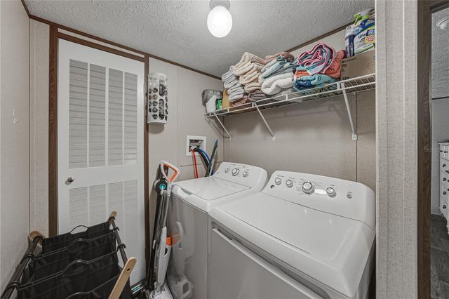 4553 CEDAR HAMMOCK STREET, Lake Wales, FL 33859