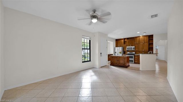 7730 Woodbrook CIR # 4204, Naples, FL 34104