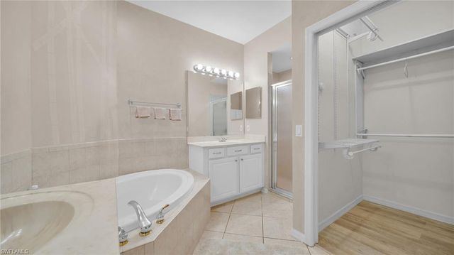 7730 Woodbrook CIR # 4204, Naples, FL 34104