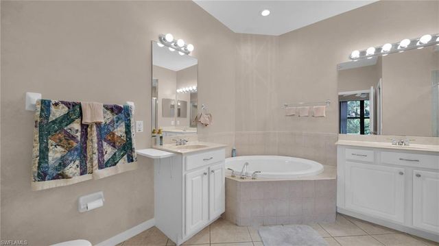 7730 Woodbrook CIR # 4204, Naples, FL 34104