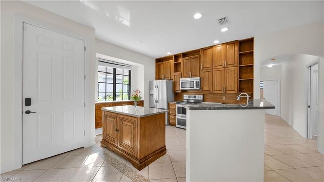 7730 Woodbrook CIR # 4204, Naples, FL 34104