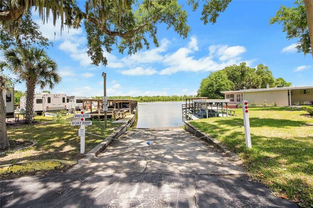 15 RIVERVIEW DRIVE, Fruitland Park, FL 34731