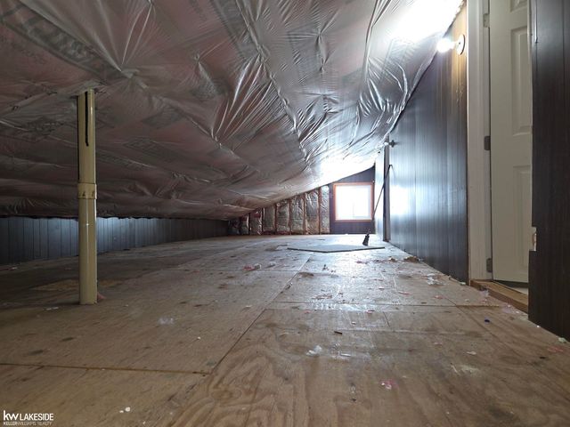 5554 Pleasant Drive, Waterford Twp, MI 48329