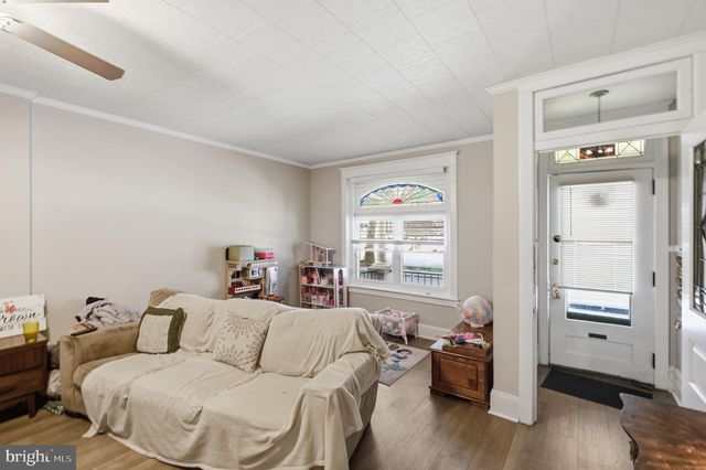 171 N YORK ST, Pottstown, PA 19464