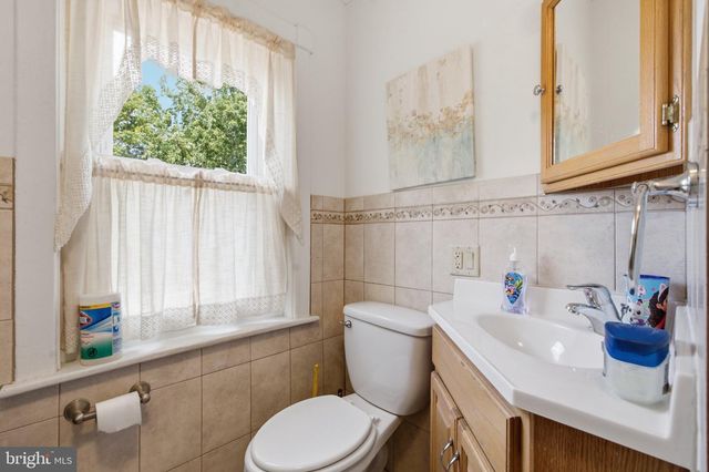 171 N YORK ST, Pottstown, PA 19464