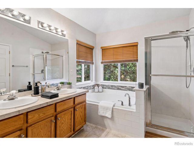 4442 S Auckland Court, Aurora, CO 80015