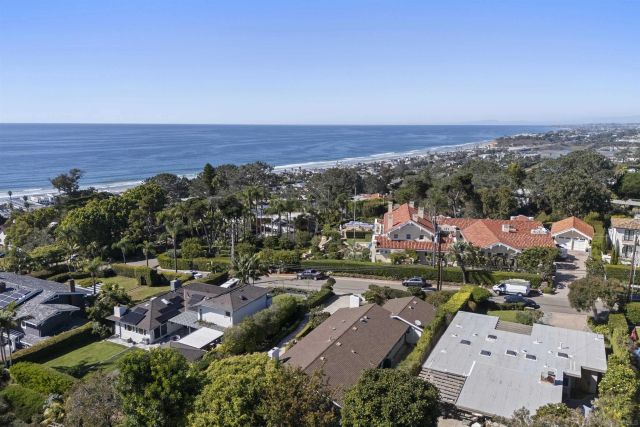 445 Avenida Primavera, Del Mar, CA 92014