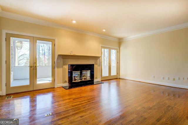534 Harbour Shores Drive, Jackson, GA 30233