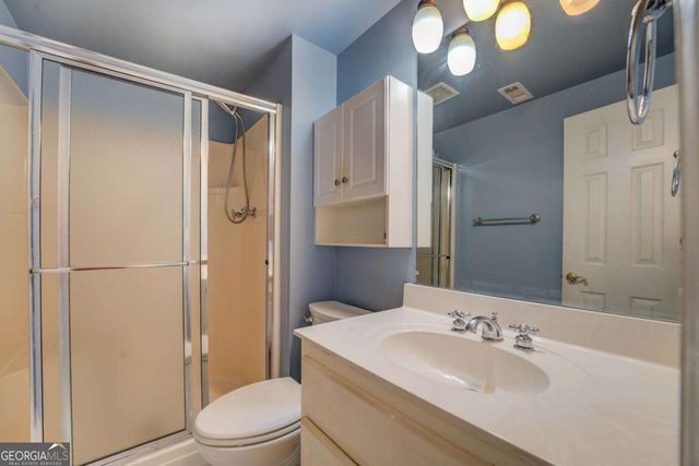 534 Harbour Shores Drive, Jackson, GA 30233